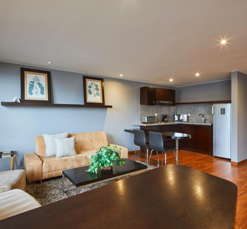 Nico Apartasuites Bogotá Extérieur photo